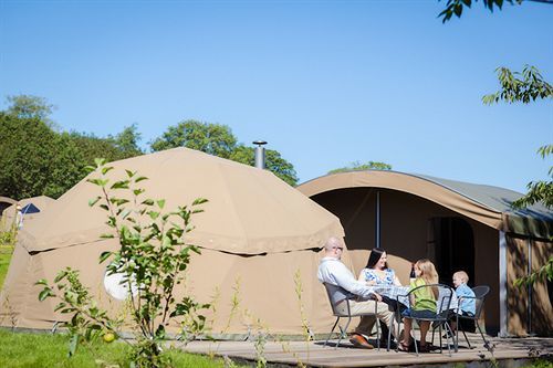 Отель Durrell Wildlife Camp Тринити Экстерьер фото